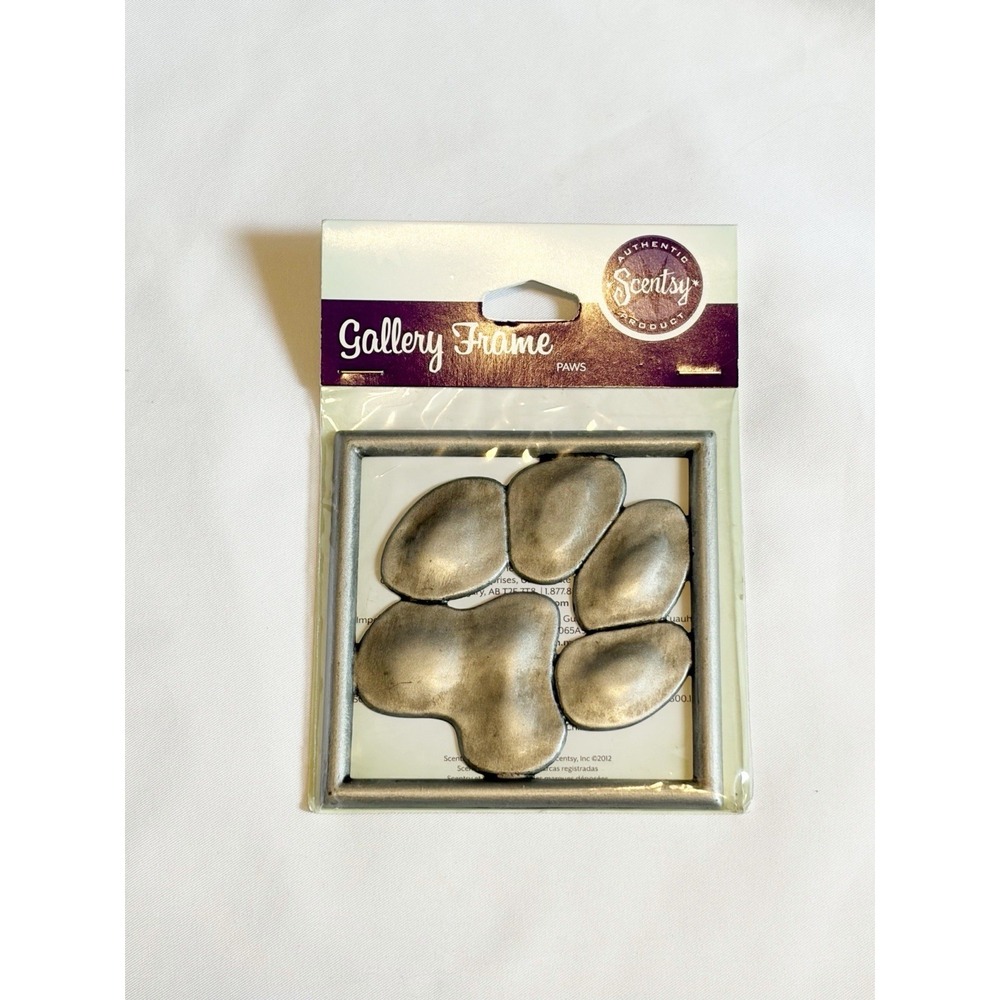 NEW Scentsy Gallery Collection "Paws" Magnetic Frame Silver Dog Cat RETIRED!